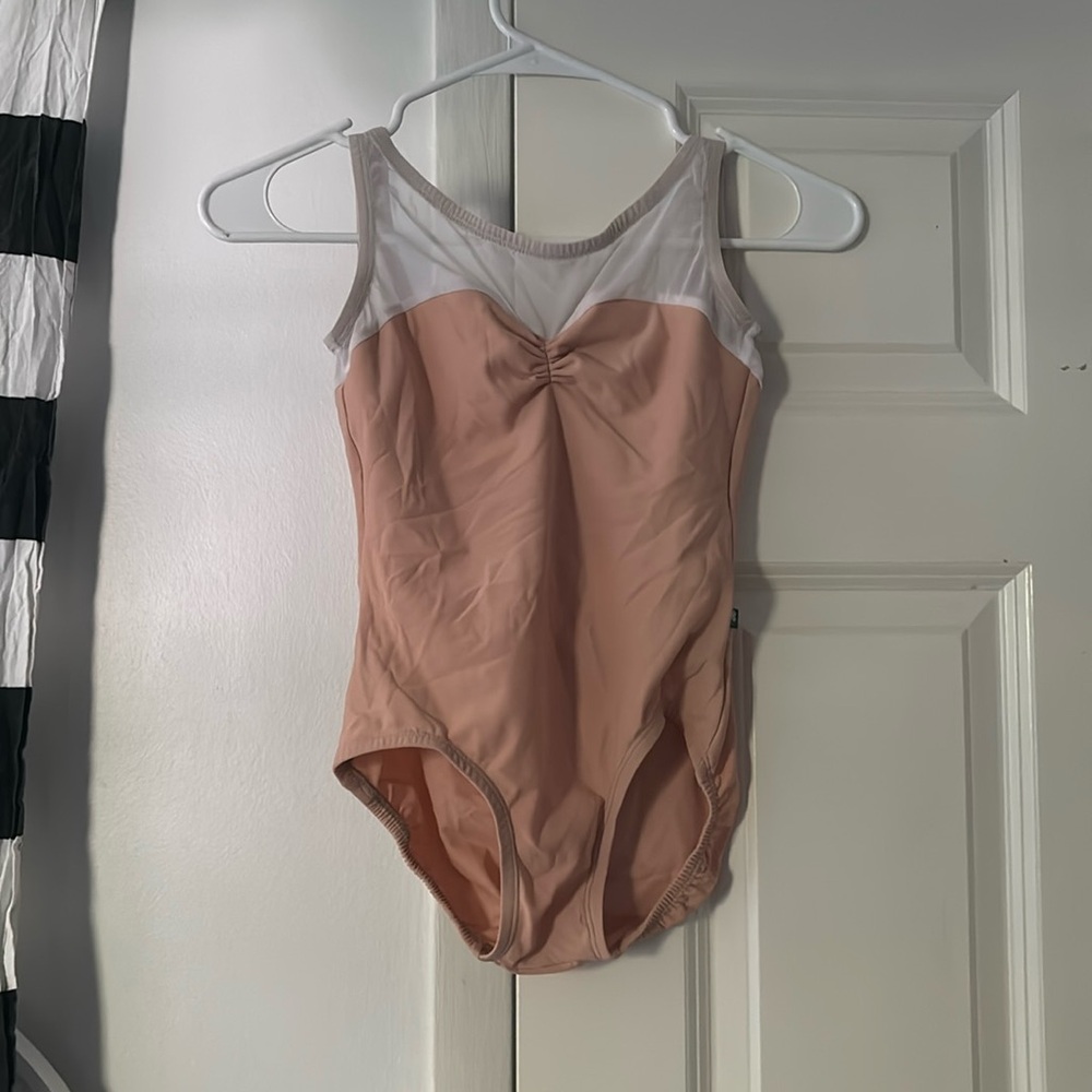 Lucky leo leotard
